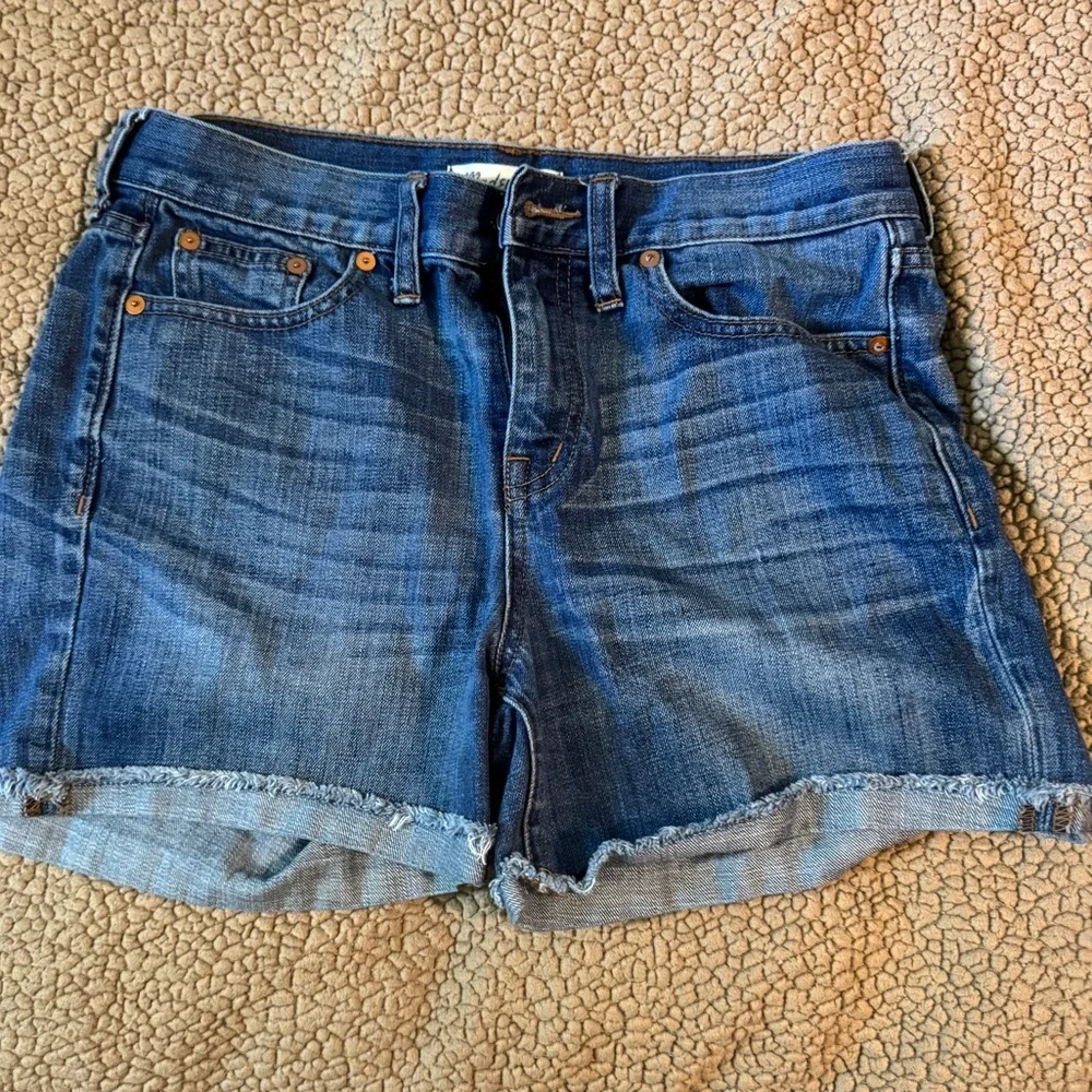 Madewell High-Rise Denim Cut Off/cuff Shorts Sz 27, 4” Inseam - Picture 2 of 12